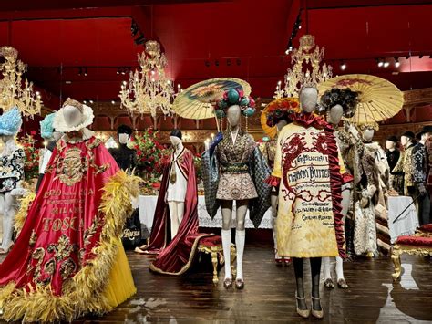 L'opera, la Sicilia e la sartoria: in mostra l'universo Dolce&Gabbana